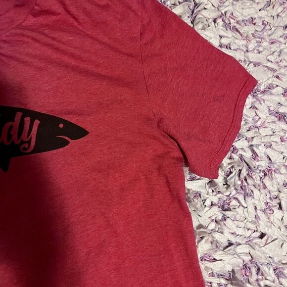 Anvil Red Daddy Shark T-Shirt Large Like New - Picture 3 of 9